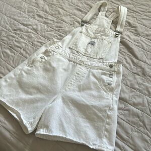 Levi’s overall white Jean